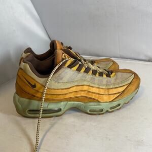 Nike Air Max 95 Premium Sneakers What Pack 11.5